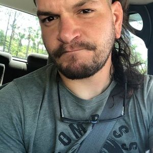 Meet your Posher, Kyle